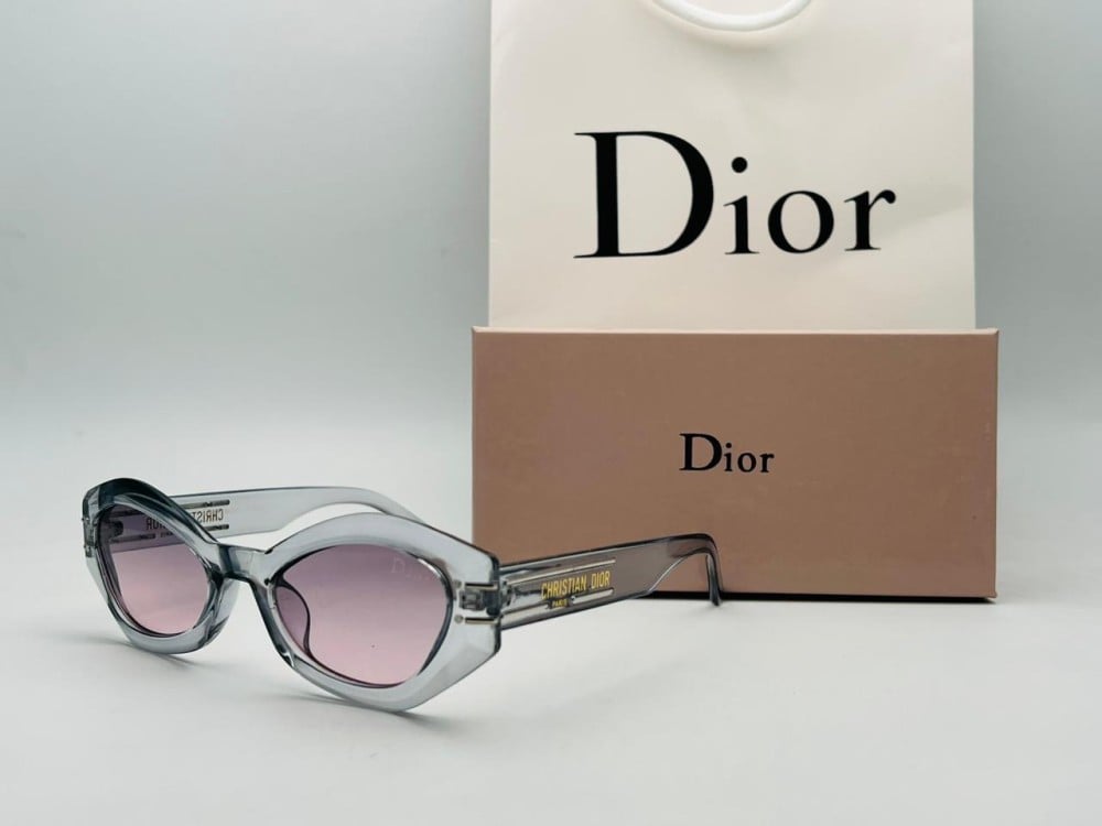 Dior glasses with accessories